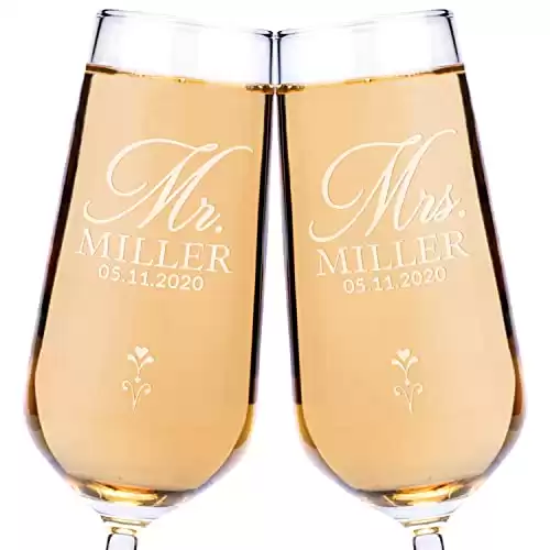 Set of 2, Personalized Wedding Flutes for Bride and Groom